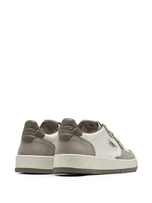 Sneakers uomo Autry Medalist panna e beige in pelle e camoscio AUTRY | AULMBW07
