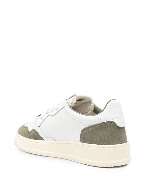 Sneakers uomo Autry Medalist verdi e bianche in pelle e camoscio AUTRY | AULMFT21