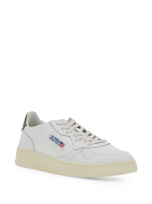 Sneakers uomo Autry Medalist Low bianche in pelle con dettaglio marrone AUTRY | AULMLL28