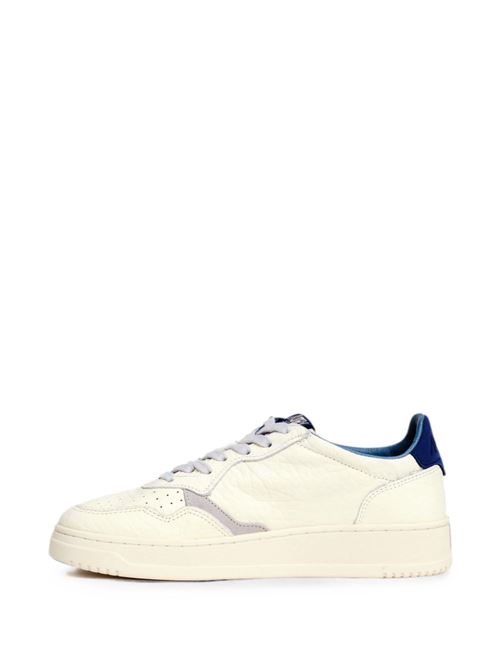 Sneakers uomo Autry panna e blu in pelle martellata AUTRY | AULMNE20