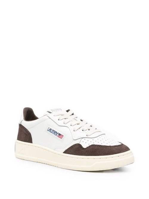 Sneakers donna Autry marroni e bianche in pelle e camoscio AUTRY | AULWFT19