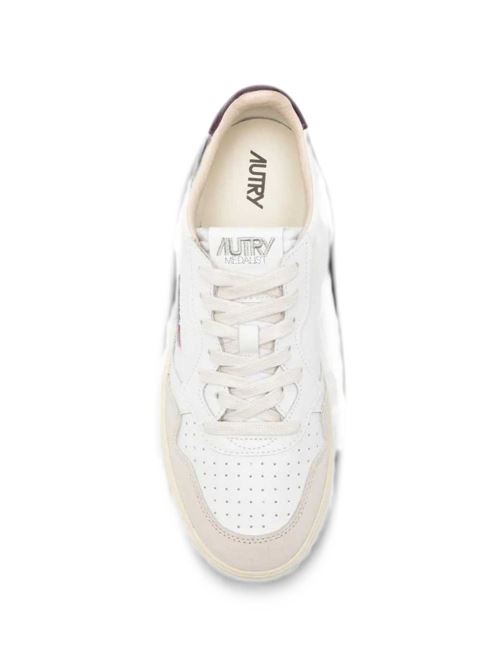 Sneakers donna Autry Medalist Low bianche e bordeaux in pelle e suede AUTRY | AULWLS18