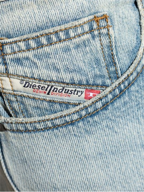 Jeans uomo Diesel D-Macs denim chiaro loose fit DIESEL | A189740HDBB01
