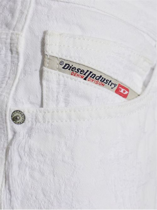 Jeans donna Diesel 1971 D-Sent bianchi regular fit con effetto destroyed DIESEL | A19869007EX100