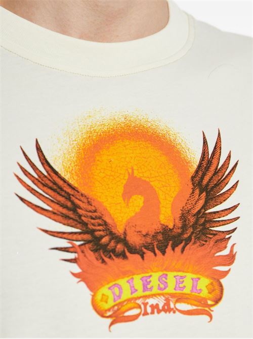 T-shirt uomo Diesel panna con piccola stampa fenice DIESEL | A228320EFBS141A
