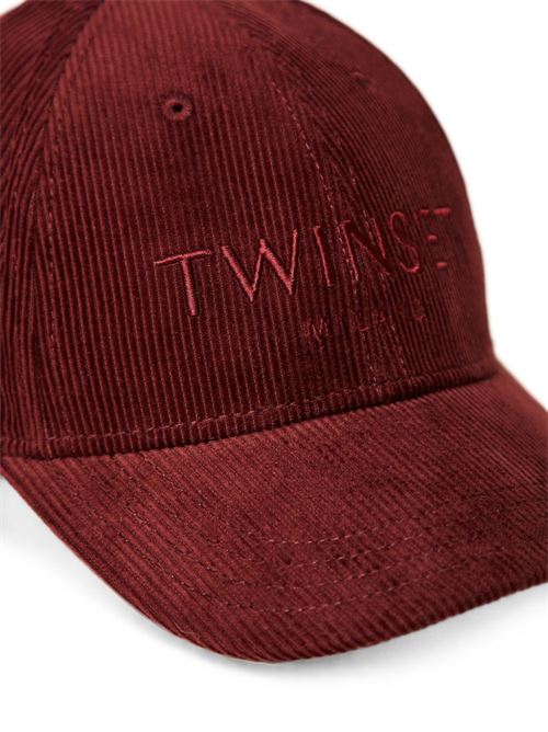 Cappello da baseball Twinset in velluto a coste color bordeaux con logo ricamato TWINSET | 262TA412013670