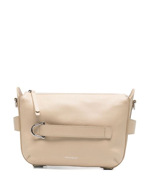 Borsa donna Coccinelle tracolla beige compatta con fibbia COCCINELLE | E1U6C150101N64