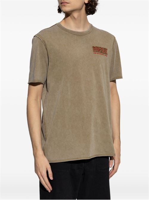 T-shirt uomo Diesel taglio vivo patch sabbia DIESEL | A209580KMAH7DG
