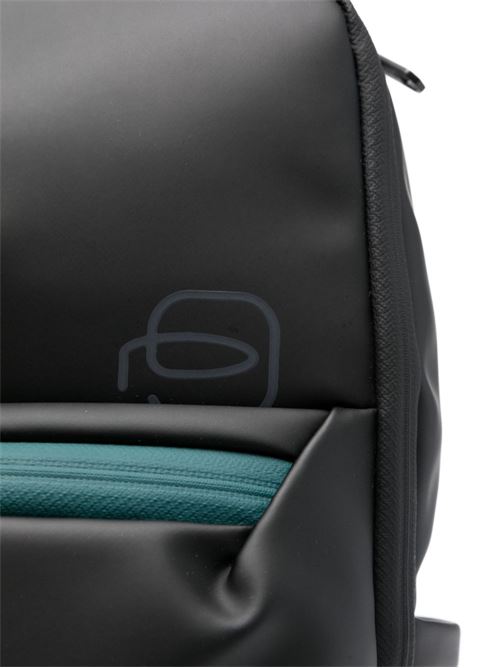 Zaino Piquadro Corner 2.0 nero in tessuto idrorepellente con vano porta computer da 14 pollici Piquadro | CA6464C2OWN