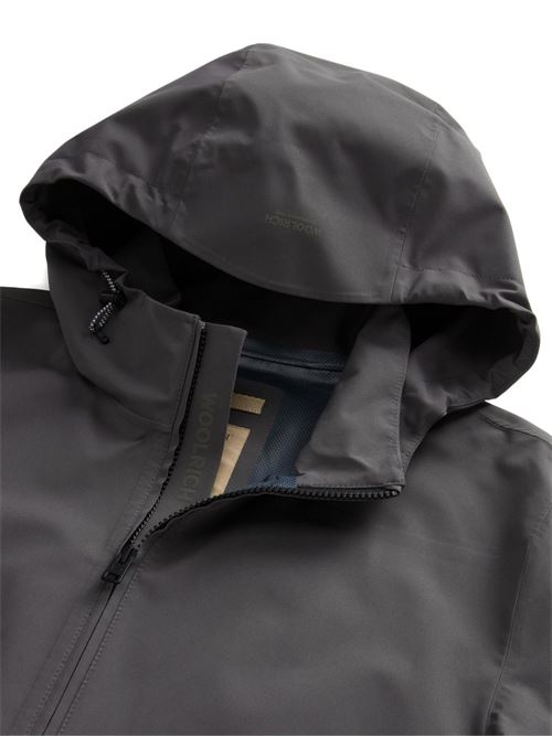 Giacca uomo Woolrich modello Pacific grigio asfalto WOOLRICH | CFWOOU2130MRUT40181915